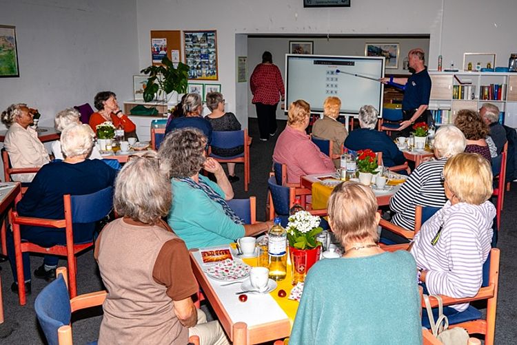 Teilnehmer beim Quiz