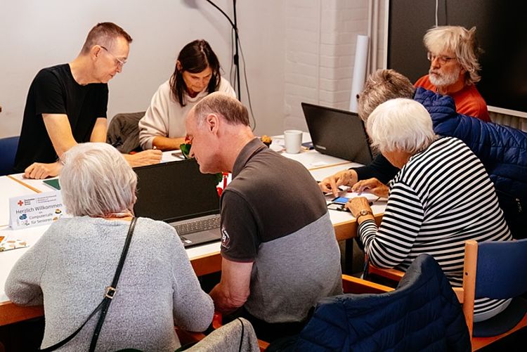 Computercafe Live
